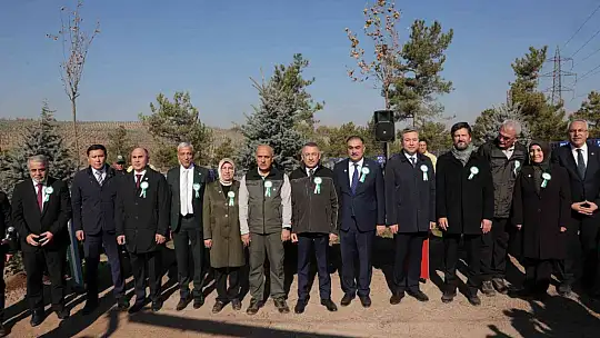 Cumhurbaşkanı Yardımcısı Oktay: '600 milyon fidanı yıl bitmeden toprakla buluşturmuş olacağız'