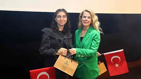 Cumhuriyetin 99. yılına özel piyano dinletisi