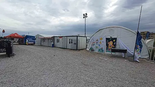 Deprem bölgesi İslahiye'de eğitim başlamadı