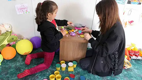Deprem bölgesinde kadınlara eğitim