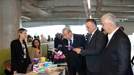 Deprem bölgesindeki yerel üretici potansiyel alıcılarla buluşuyor