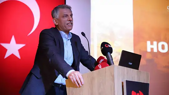 Depremde hasar gören tarihi kalenin restorasyonuna başlanıyor
