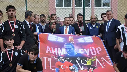 Depremde hayatını kaybeden Ahmet Eyüp Türkaslan anısına turnuva düzenlendi
