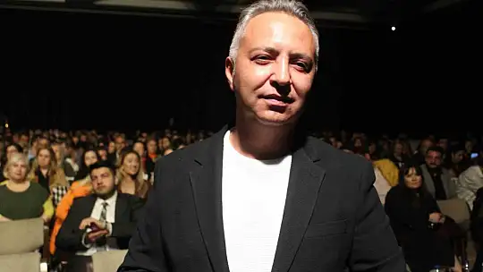 Depremde üyelerini kaybeden Antakya Medeniyetler Korosu'ndan Gaziantep'te konser