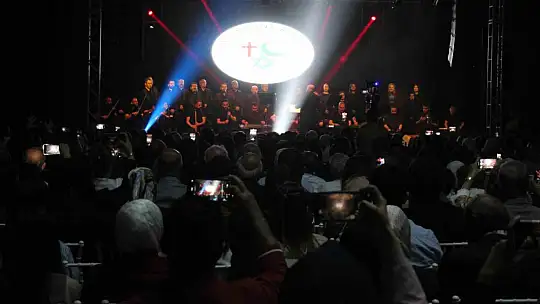 Depremde üyelerini kaybeden Antakya Medeniyetler Korosu'ndan Gaziantep'te konser
