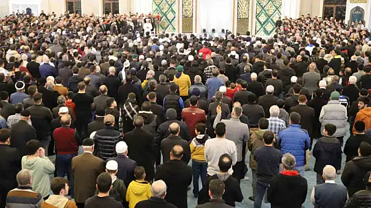 Depremde vefat edenler için Gaziantep'te Mevlid-i Şerif okutuldu