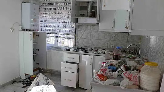 Depremlerde en fazla hasar alan ilçelerin başında gelen Nurdağı, havadan görüntülendi