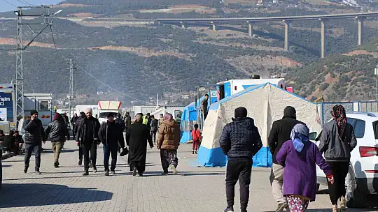 Depremlerde en fazla hasar alan ilçelerin başında gelen Nurdağı, havadan görüntülendi