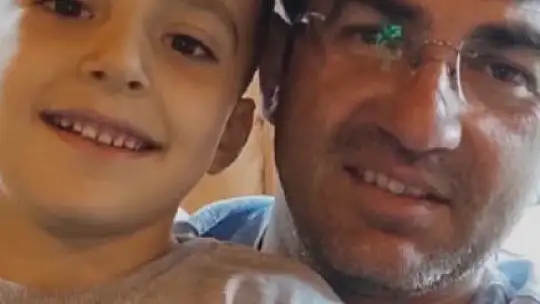 Depremzede annenin en acı anneler günü