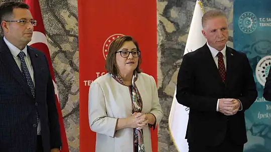 Depremzedelere sosyal girişim desteği