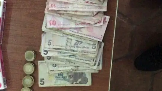 Dilencinin birkaç saatte topladığı para şok etti