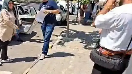 Direksiyon sınavını geçen eşini davul zurnayla karşıladı