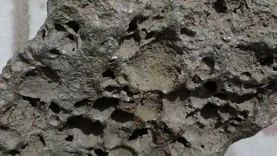 Diyarbakır'da bulunan göktaşı 4 milyon liradan satışa çıkartıldı