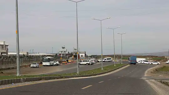 Diyarbakır'da cezaevinde çok sayıda mahkum ve personel zehirlendi