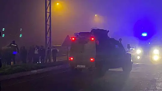 Diyarbakır Valiliğinden bombalı saldırı açıklaması: 9 yaralı, 2 gözaltı