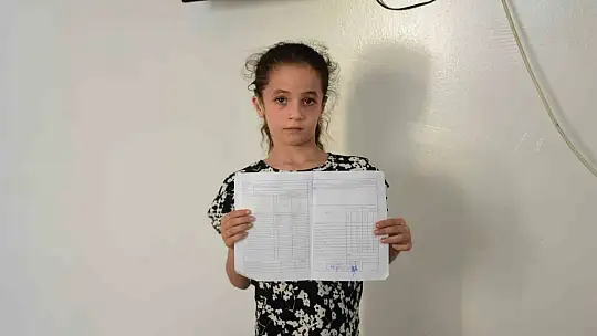 Doğuştan işitme engelli Ecrin, Şahinbey'in desteğiyle hayata kulak verdi