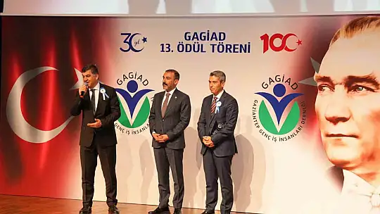 D.T. Şehitkamil Sahnesi'ne 'Sanat' ödülü