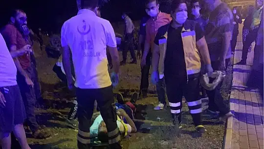 Düğün dönüşü otomobil takla attı: 2 yaralı