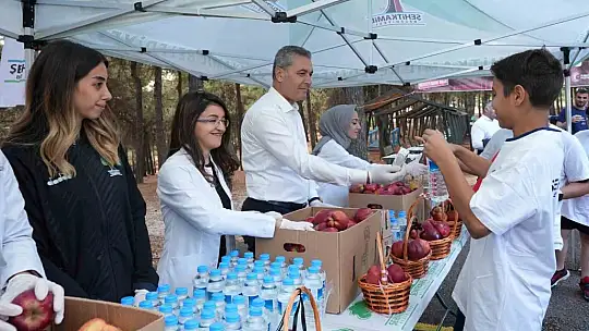 Dünya Yürüyüş Günü'nde, doğada yürüdüler