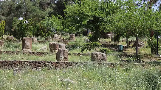 Dünyanın en büyük açık hava müzesi deprem sonrası ziyaretçilerini bekliyor