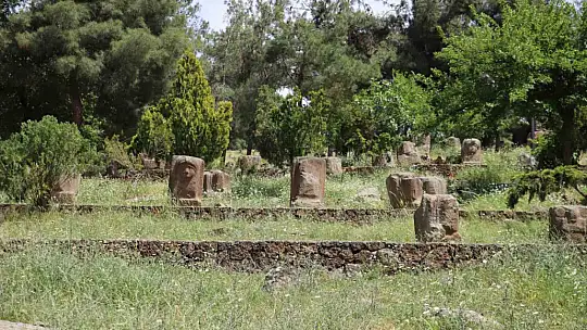 Dünyanın en büyük açık hava müzesi deprem sonrası ziyaretçilerini bekliyor