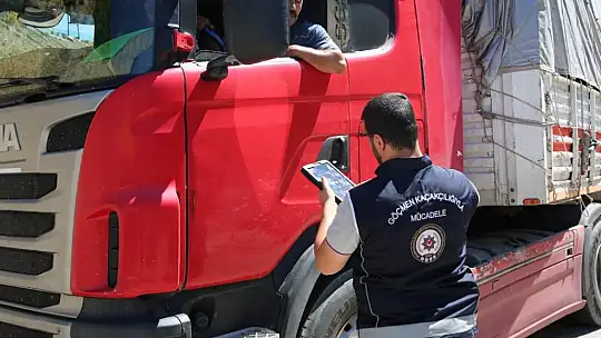 Düzensiz göçle mücadele operasyonlarında bin 543 düzensiz göçmen yakalandı