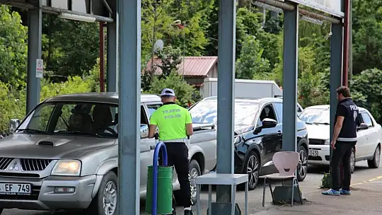 Düzensiz göçle mücadele operasyonlarında bin 543 düzensiz göçmen yakalandı