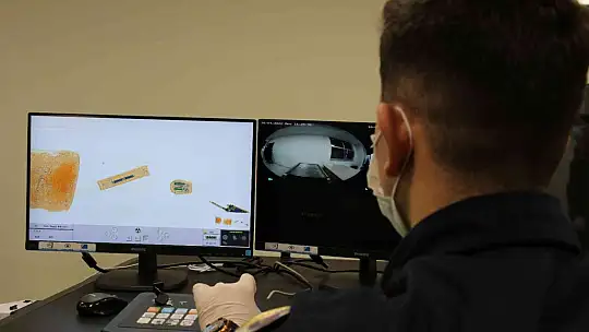 Düzensiz göçmenler ülkelerine Göçmen Geri Gönderme Merkezleri'nden böyle gönderiliyor