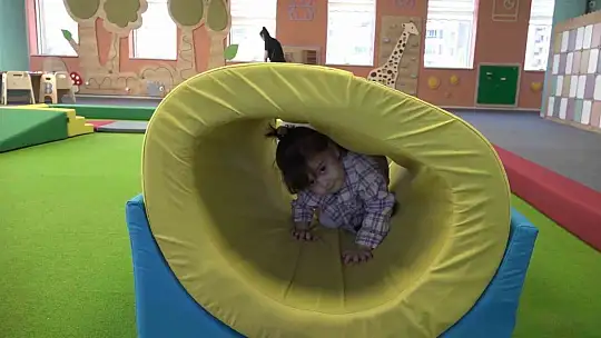 Ebeveynler ve çocuklar için Bebek Kütüphanesi