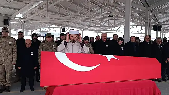 Elbab şehidi Kurt, dualarla memleketine uğurlandı