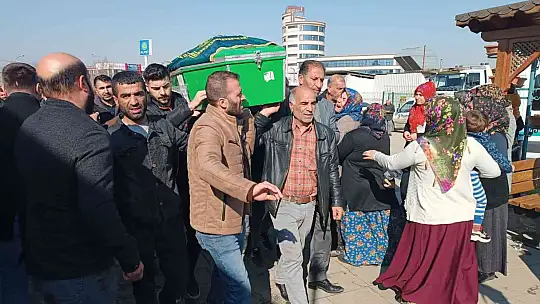 Elektrik çarpmasıyla komalık oldu, bir yıl sonra aynı gün hayatını kaybetti