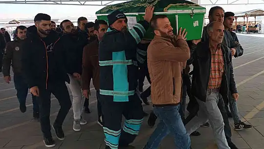 Elektrik çarpmasıyla komalık oldu, bir yıl sonra aynı gün hayatını kaybetti