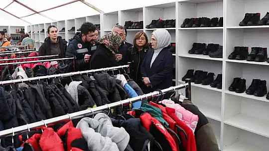 Emine Erdoğan, BM Habitat İcra Direktörü Sharif ile deprem bölgesine gitti