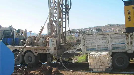 Emirhaydar Mahallesi'nde içme suyu sorunu çözülüyor
