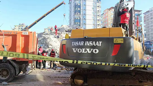 Emre apartmanında 72 saat sonra umutlar yeniden yeşerdi