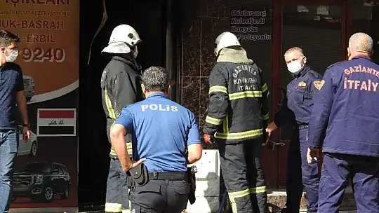 Çay demlerken tüpte unutulan demlik yangına neden oldu