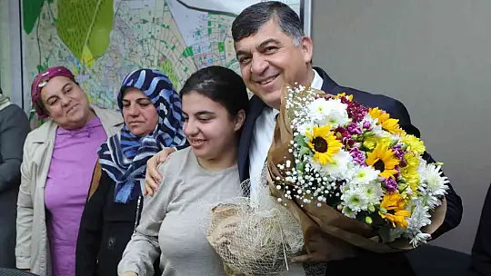 Engelli ve özel sporcular, Fadıloğlu'nu ziyaret etti