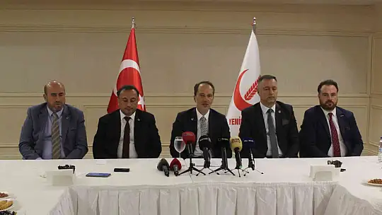 Erbakan, seçime parti olarak kendi adayları gireceklerini açıkladı