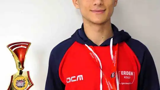Erdem Koleji öğrencisi Türkiye 4.'sü oldu