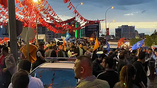 Erdoğan'ın zaferi Gaziantep'te coşkuyla kutlanıyor