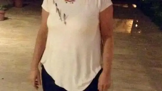 Eşini kurşunlayan kadın 7. kattan boşluğa bırakarak intihar etti.
