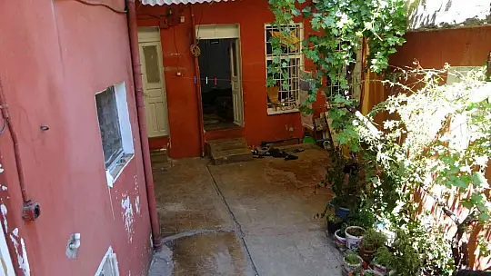 Eşinin silahlı saldırısına uğrayan kadın kurtarılamadı