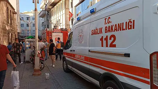 Evde çıkan yangın paniğe neden oldu