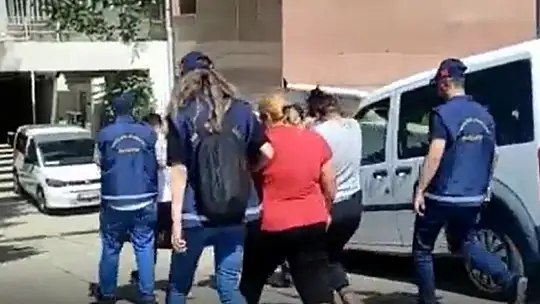 Evlilik vaadiyle 200 bin TL dolandırdılar