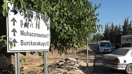 Eylem yapan mahalleli yolu kapattı