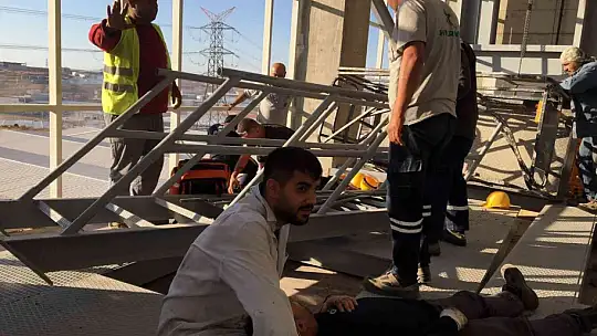 Fabrika inşaatında ölen işçinin cenazesi memleketine gönderildi