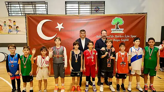 Fadıloğlu: '100. yıl coşkumuz devam ediyor'