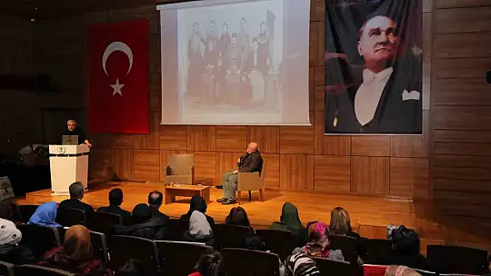 Fadıloğlu, başarılı anne ve çocuklarını ödüllendirdi