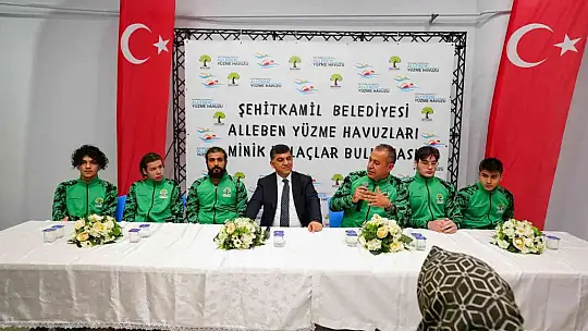 Fadıloğlu, geleceğin şampiyonlarıyla buluştu