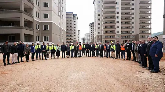 Fadıloğlu, Gül ve Şahin'e projelere ilişkin bilgilendirmede bulundu